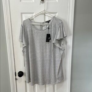 Adrianna Papell White and Black Microdot Flutter Sleeve Blouse